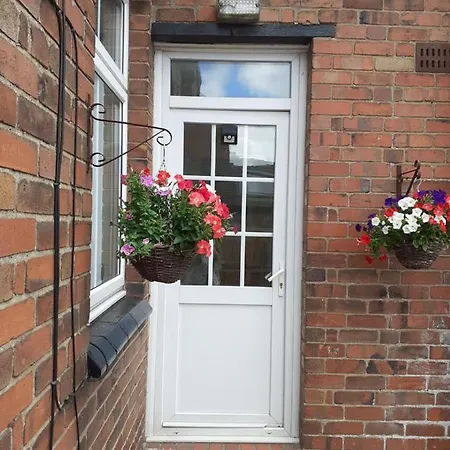 Rose Cottage Telford Exterior photo